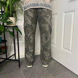 Vintage Wrangler Camo Cargo Trousers | W34 / L30