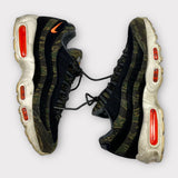 Nike x Carhartt Air Max 95 | UK8