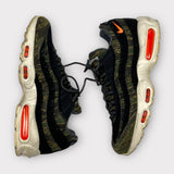 Nike x Carhartt Air Max 95 | UK8