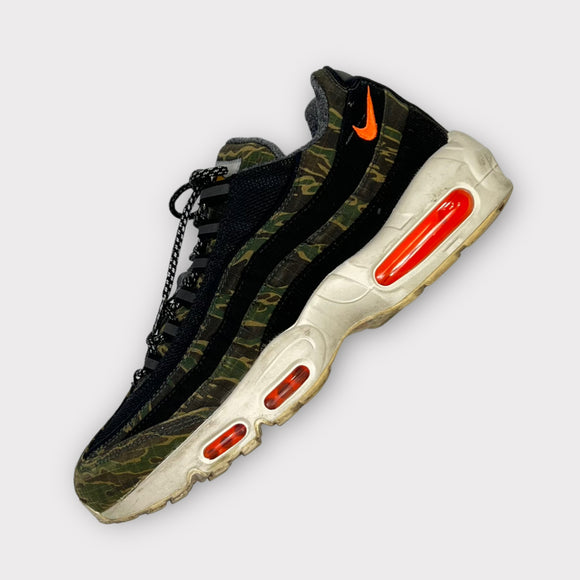 Nike x Carhartt Air Max 95 | UK8